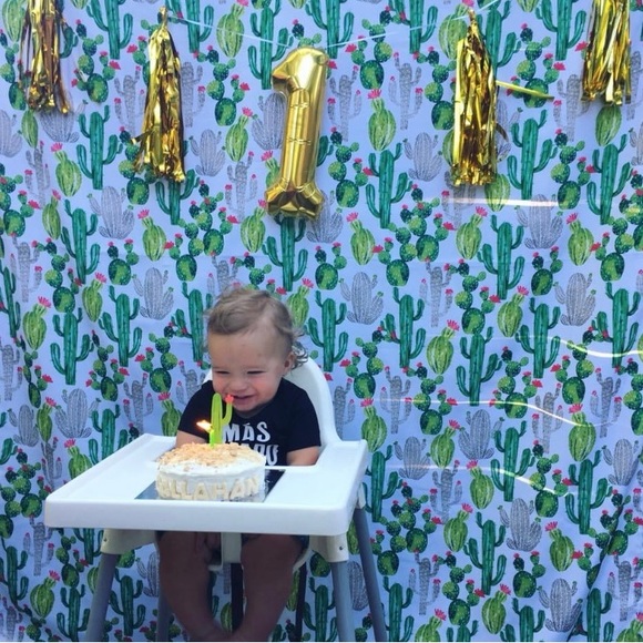 Cactus Tablecloth - Picture 4 of 4